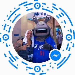 Meet your Posher, Dax